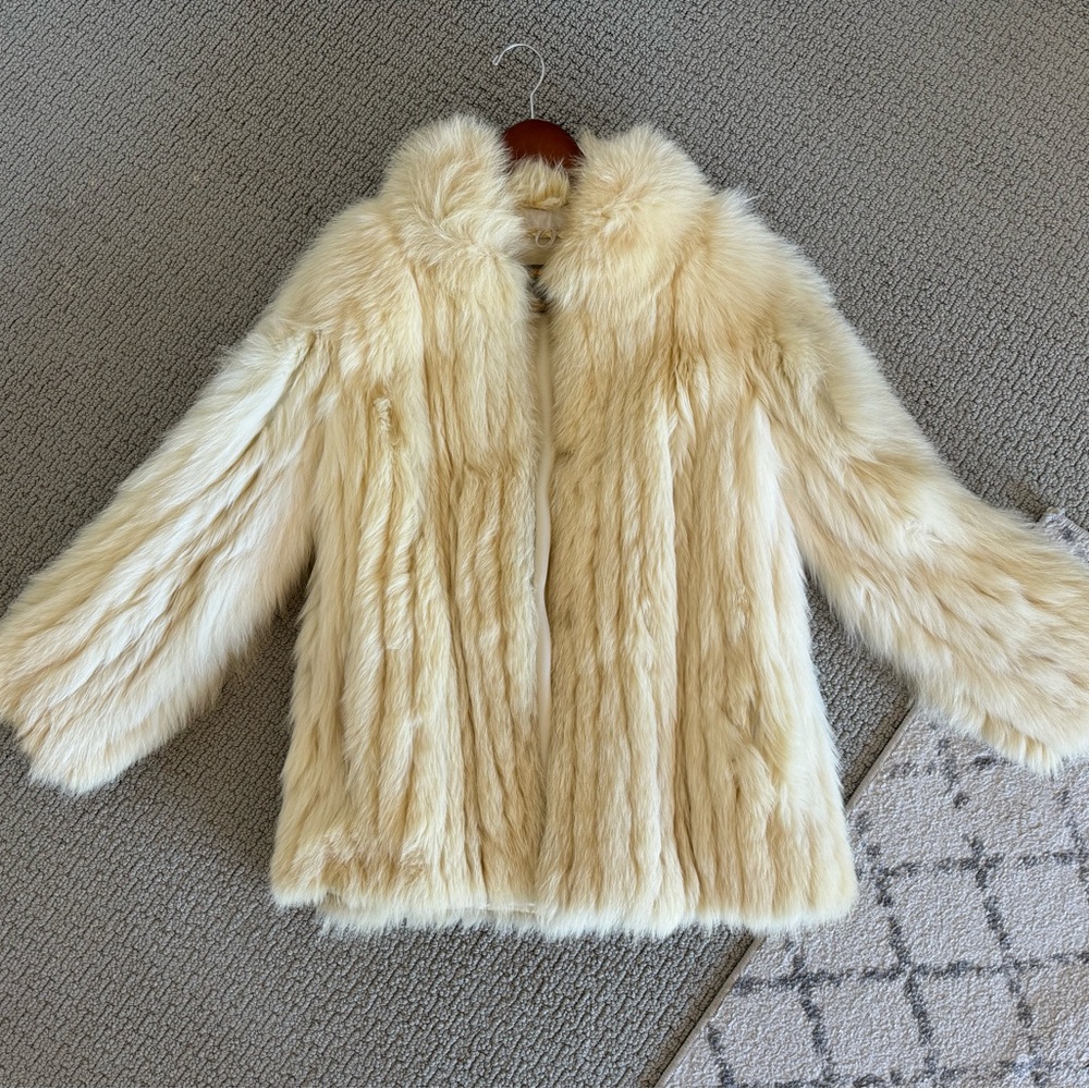 Fox fur coat in cream